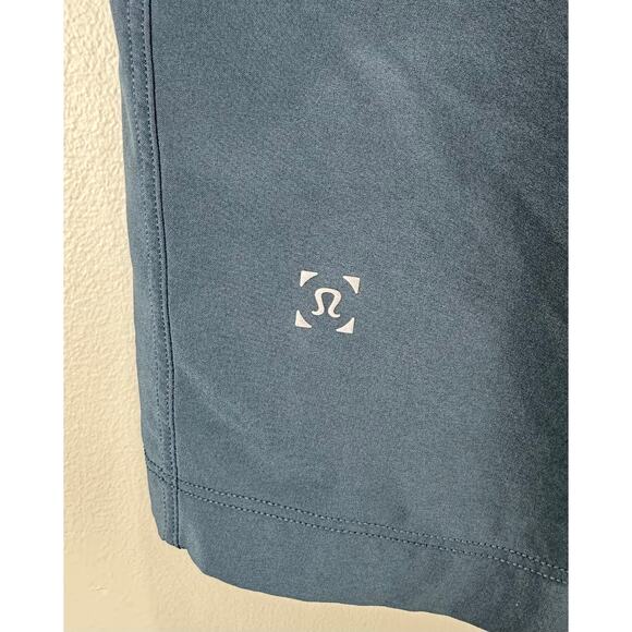 Lululemon T.H.E. Short Luxtreme  9" Shorts Men’s Size XL Iron Blue Performance - Picture 5 of 7